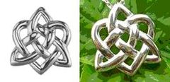 metal trinity heart
I kinda like the idea of a metal look to it.