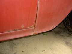Pass. side lower fender and door rust